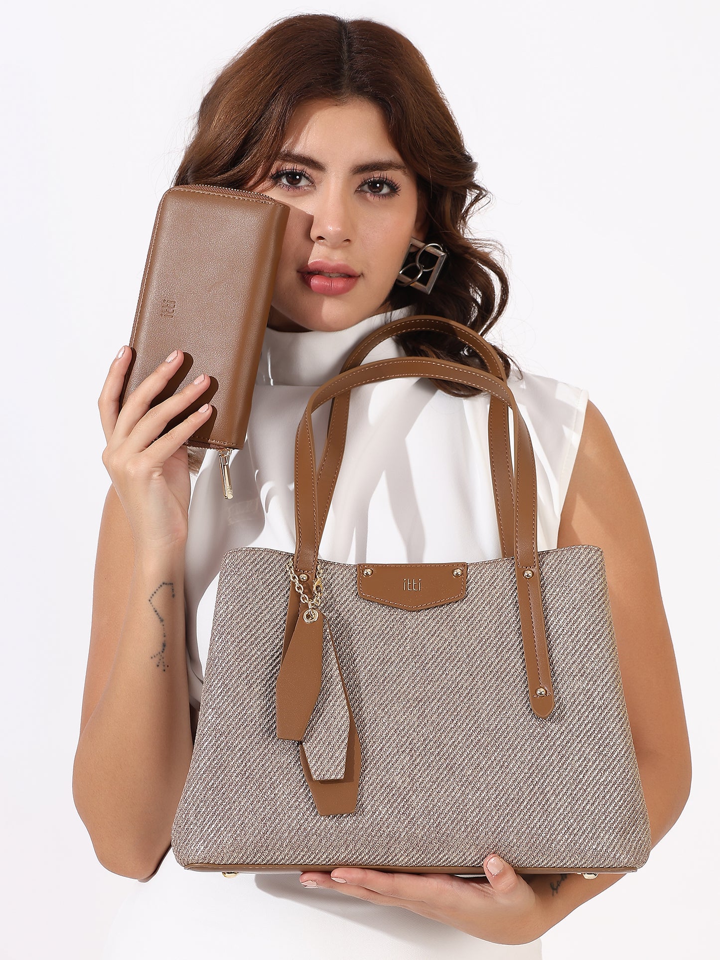 Aster Handbag