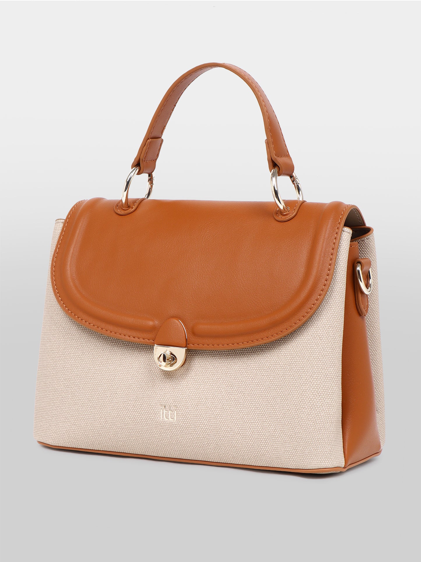 Quinn Flap Bag