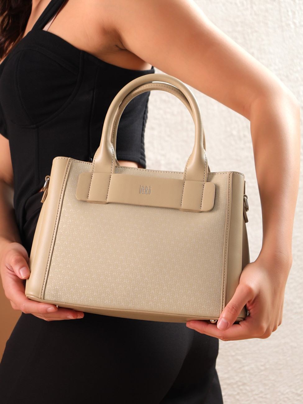 LIORA HANDBAG